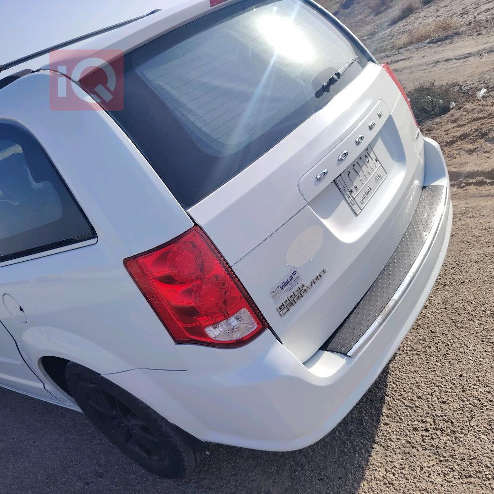 دودج جراند كارافان